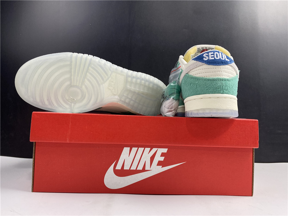 Kasina x Nike Dunk Low CZ6501-101