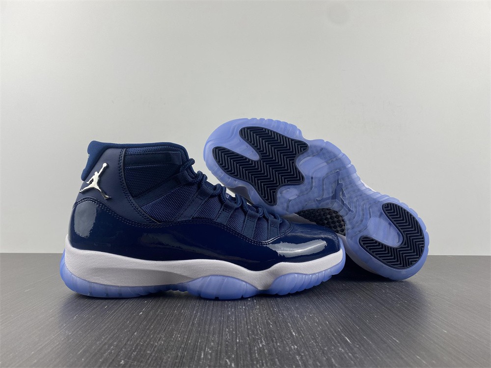 Air Jordan 11 Midnight Navy