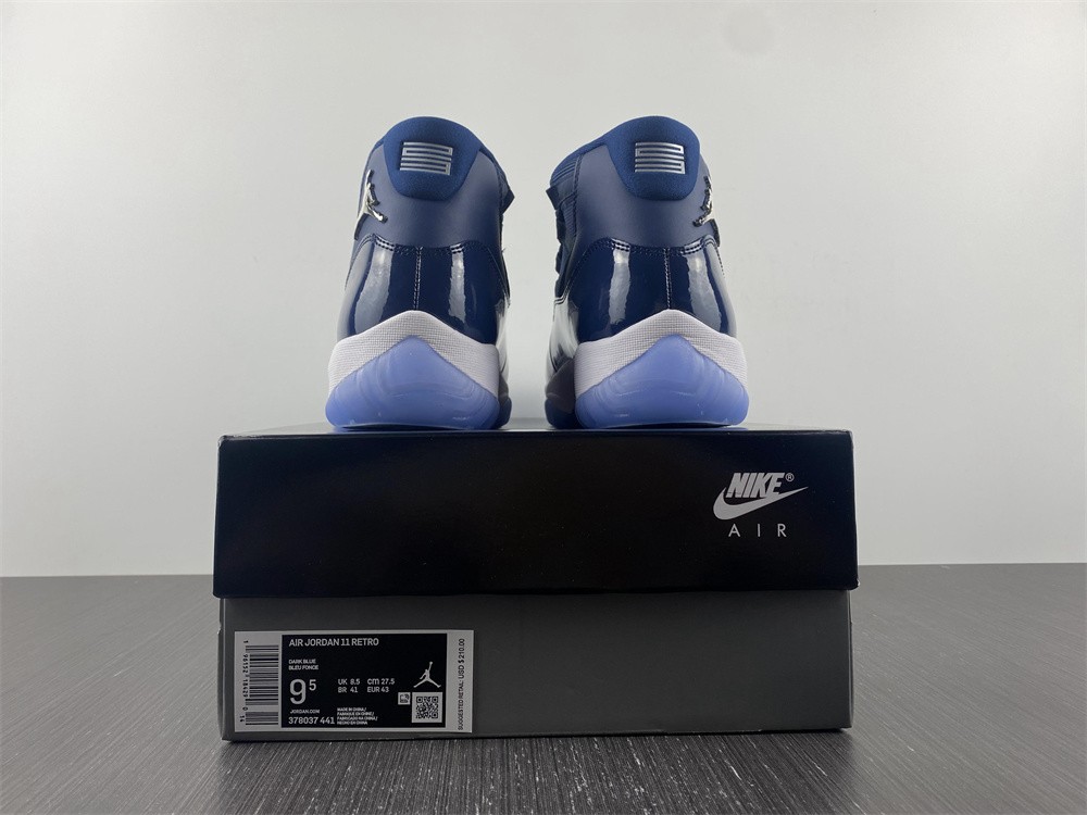 Air Jordan 11 Midnight Navy