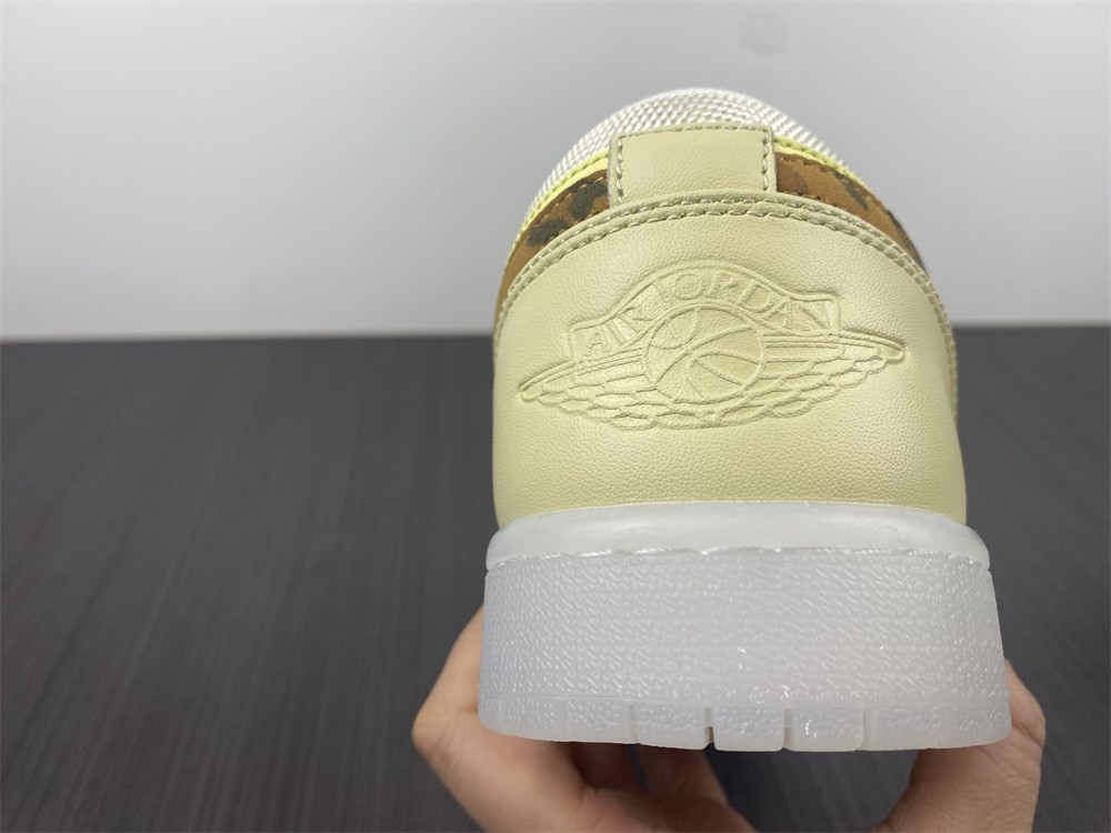 Air Jordan 1 Low SNKRS Day Leapard DN6998-700