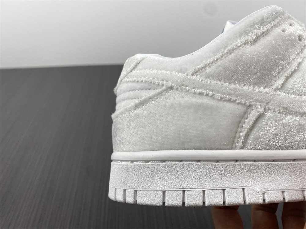 Dover Street Market x Nike Dunk Low Triple White
