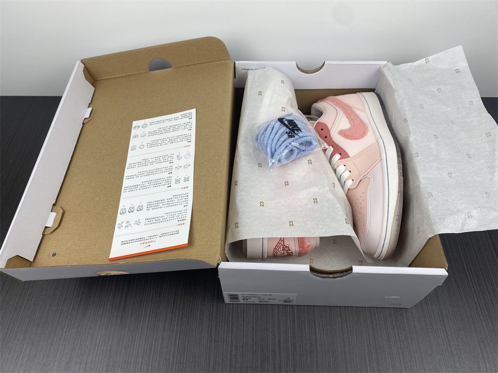 Jordan 1 Low SE Mighty Swooshers Pink (W)