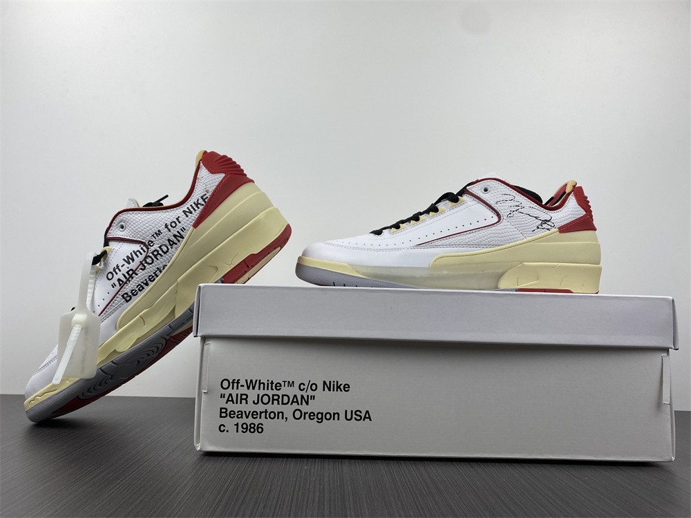 OFF-WHITE x Air Jordan 2 Low DJ4375-106