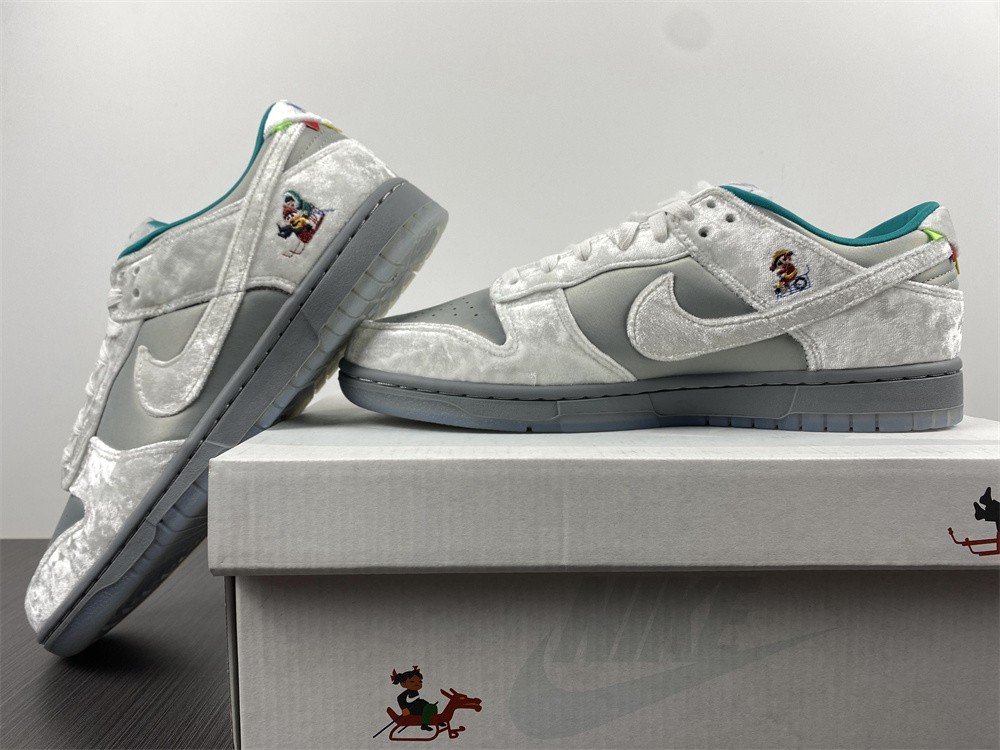 Nike Dunk Low Ice and Snow Festival
