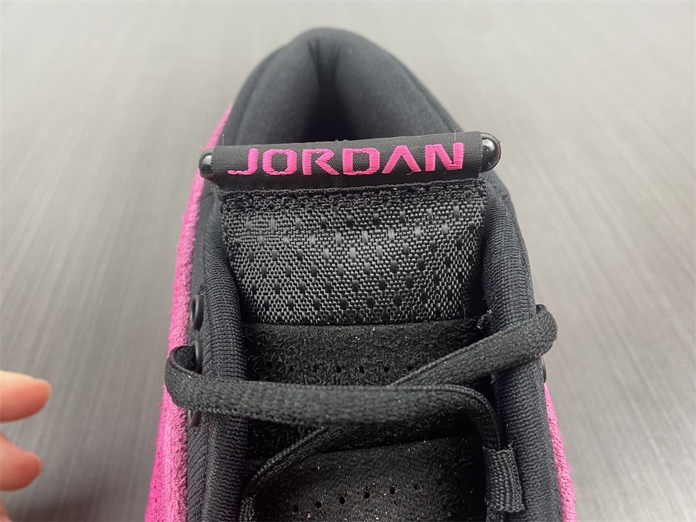 Air Jordan 14 Low WMNS Shocking Pin