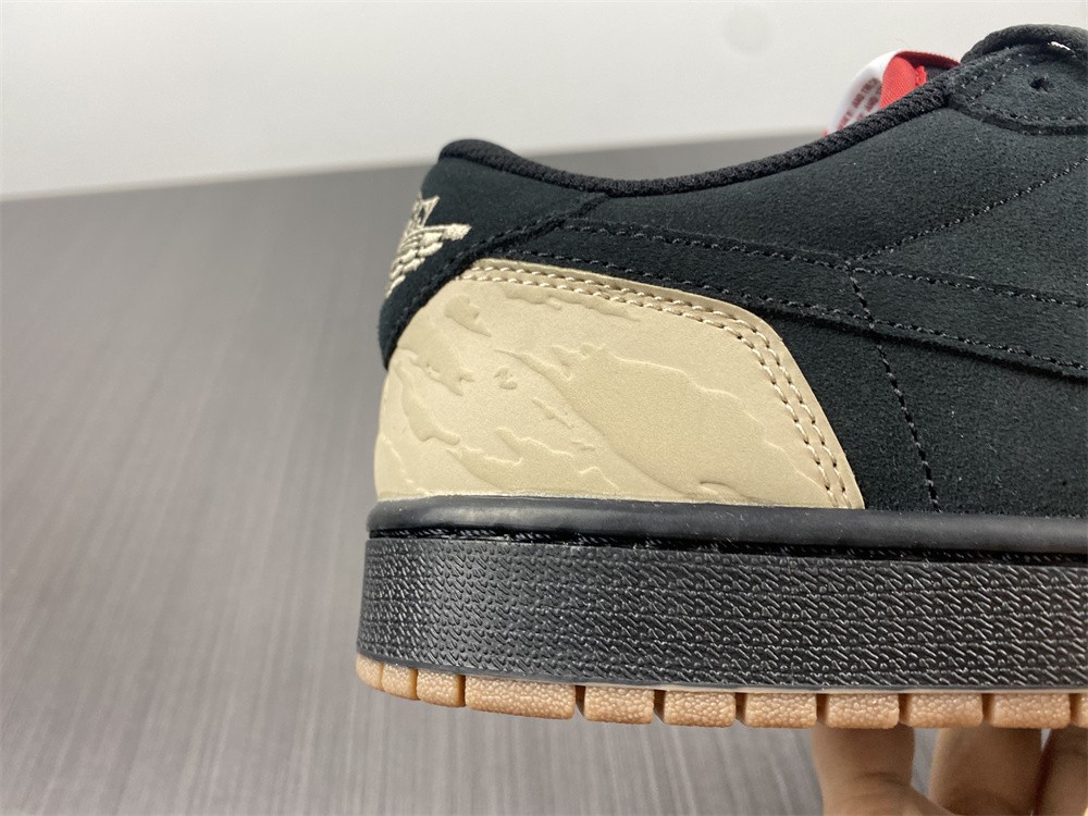 Air Jordan 1 Low Carnivore x SoleFly