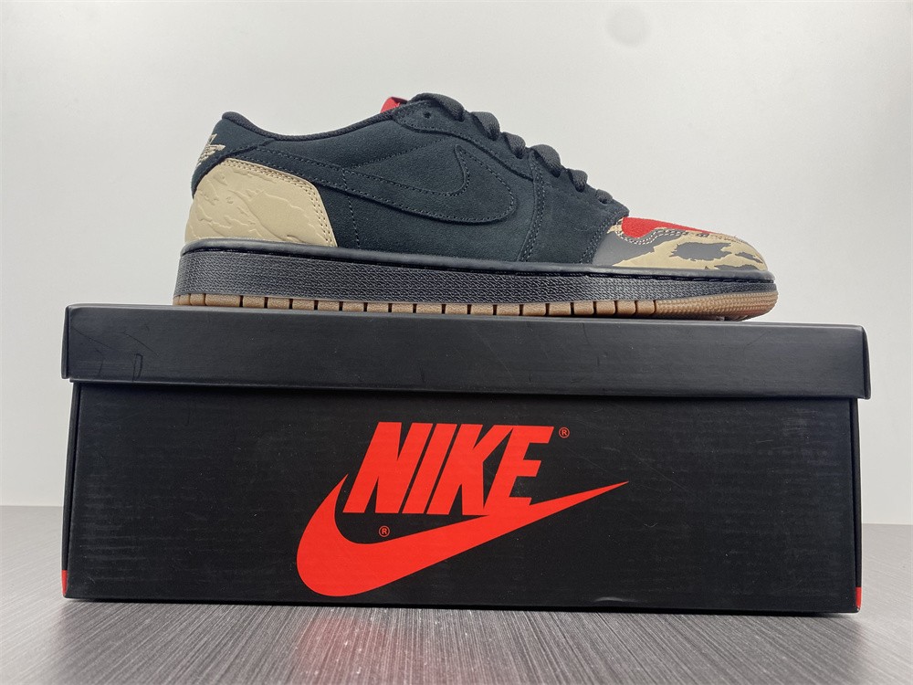 Air Jordan 1 Low Carnivore x SoleFly