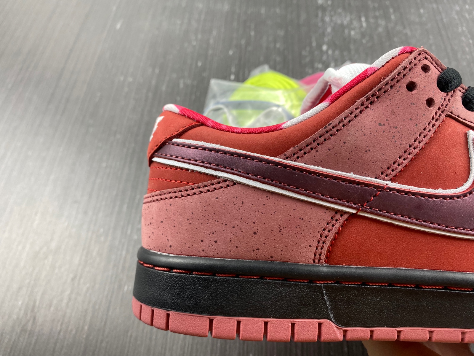 Nike SB Dunk Low Red Lobster