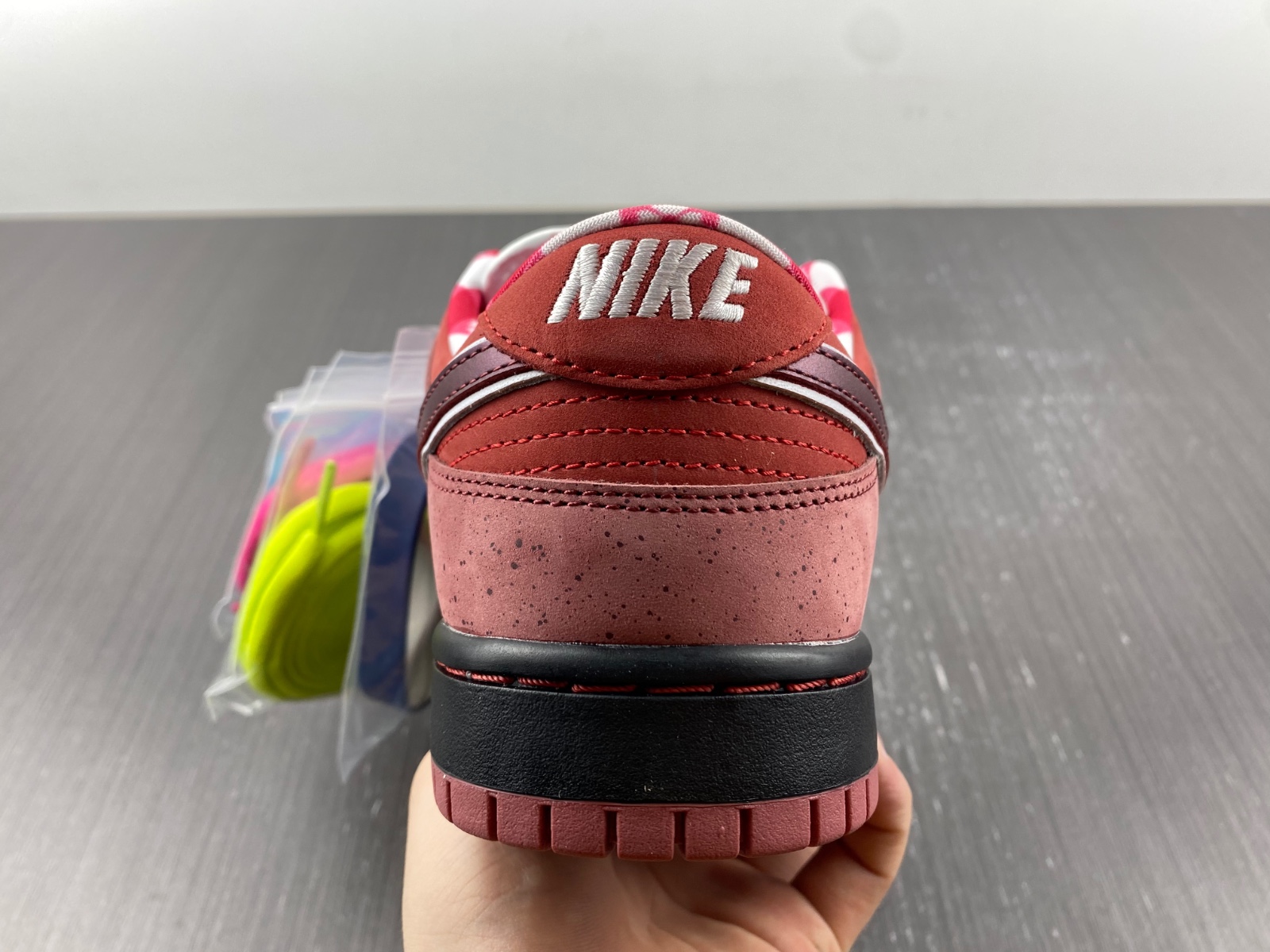 Nike SB Dunk Low Red Lobster