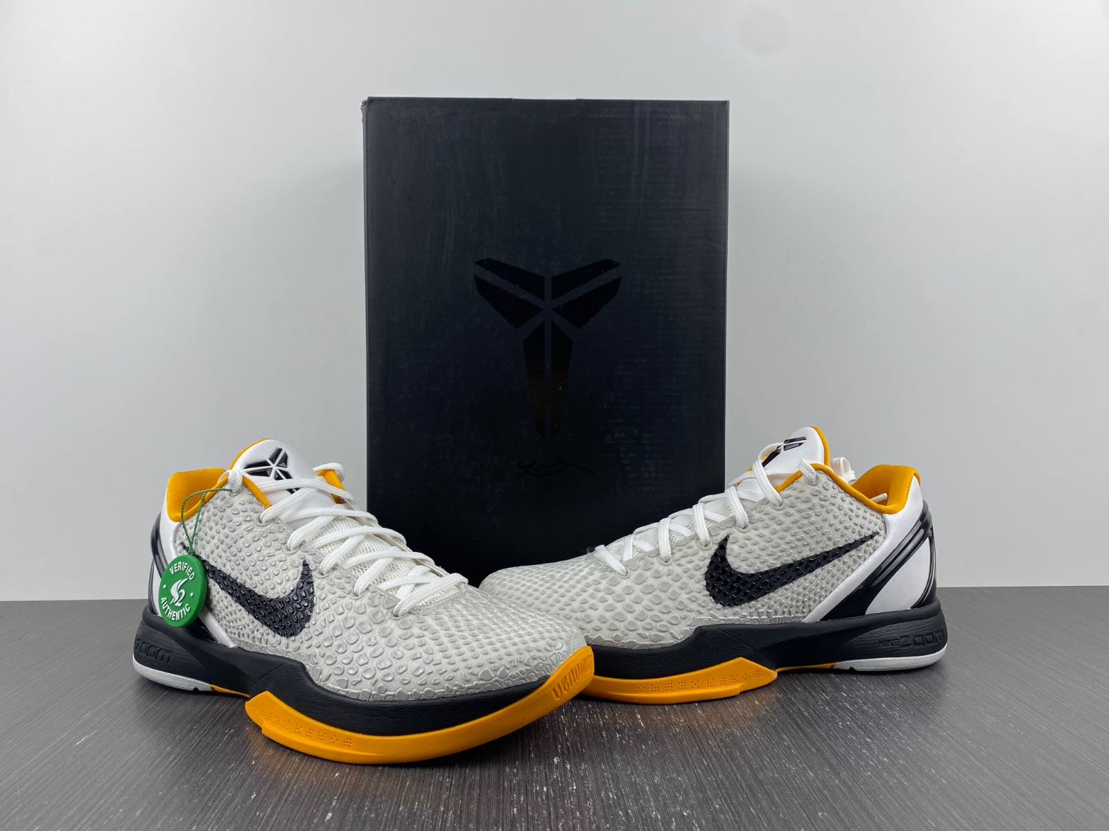 Kobe 6 Protro Playoff Pack White Del Sol