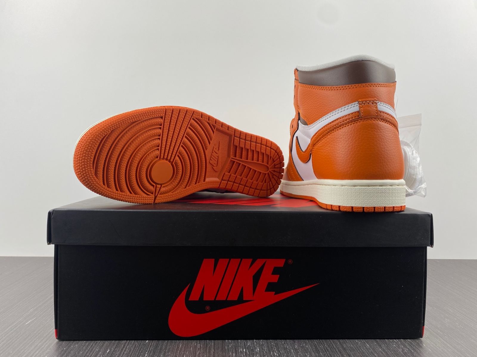 Air Jordan 1 High Starfish
