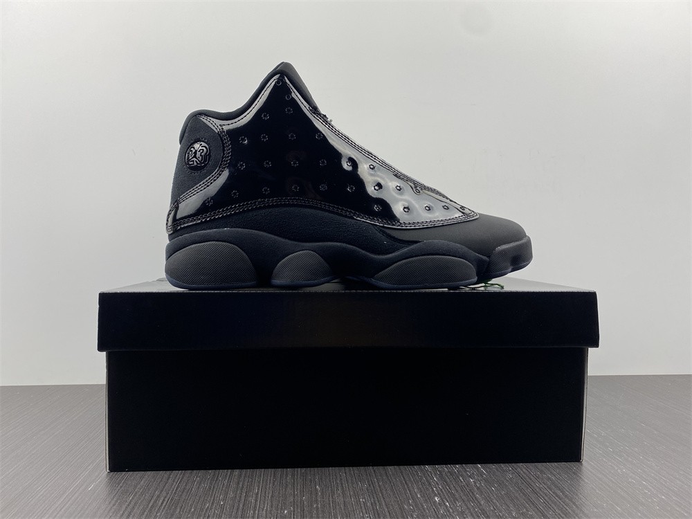 Jordan 13 Retro Cap and Gown