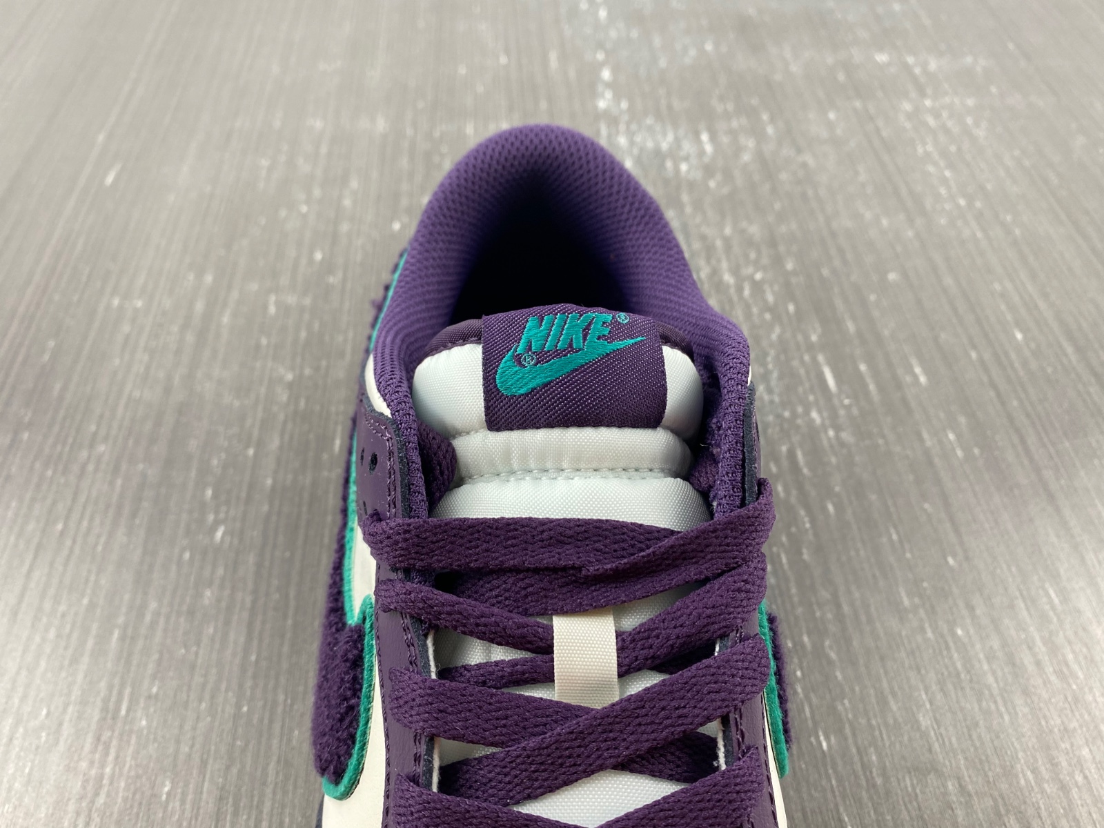 Nike Dunk Low Chenille Swoosh