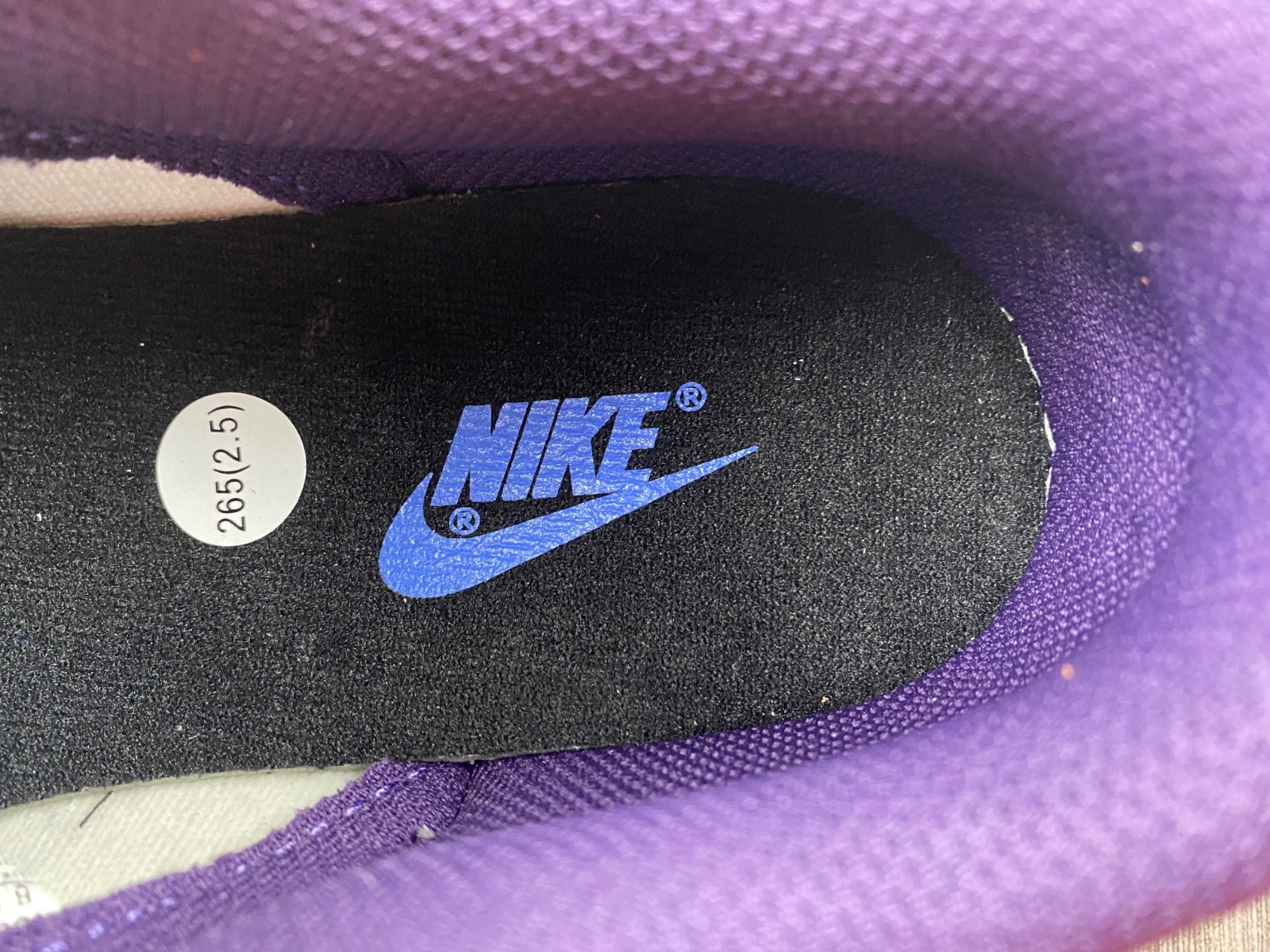 Nike Dunk Low Chenille Swoosh