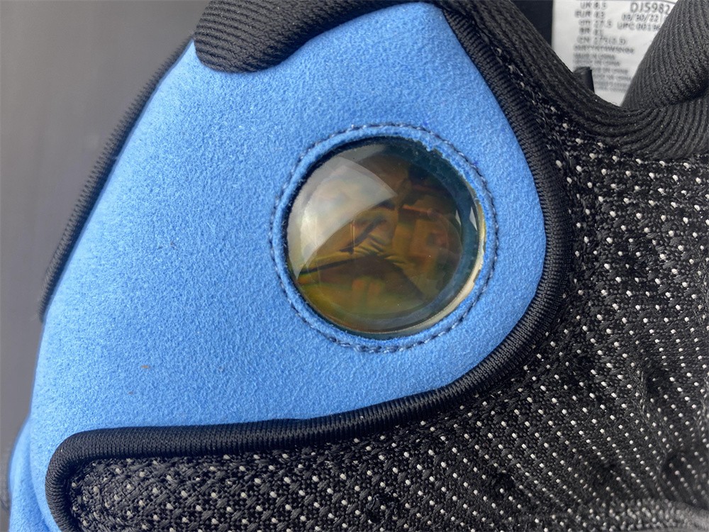 Air Jordan 13 University Blue