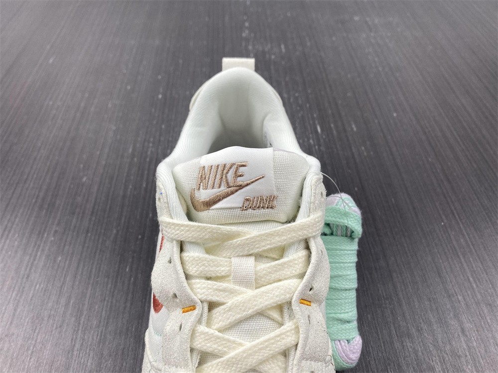 NIKE DUNK LOW DISRUPT 2 DH4402-100