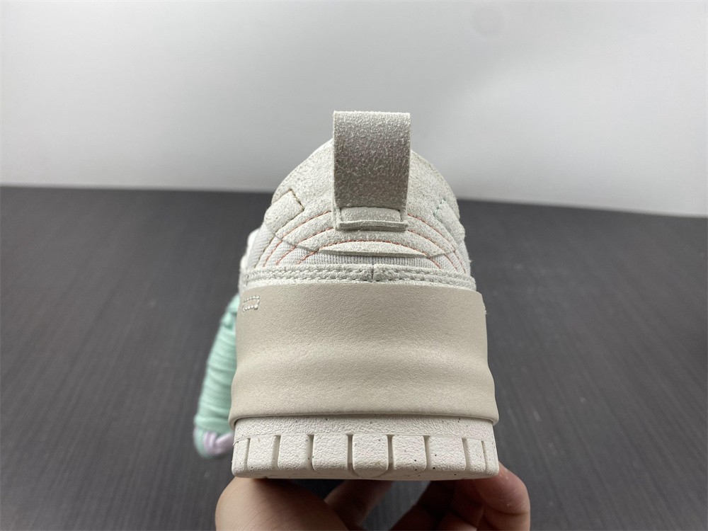 NIKE DUNK LOW DISRUPT 2 DH4402-100