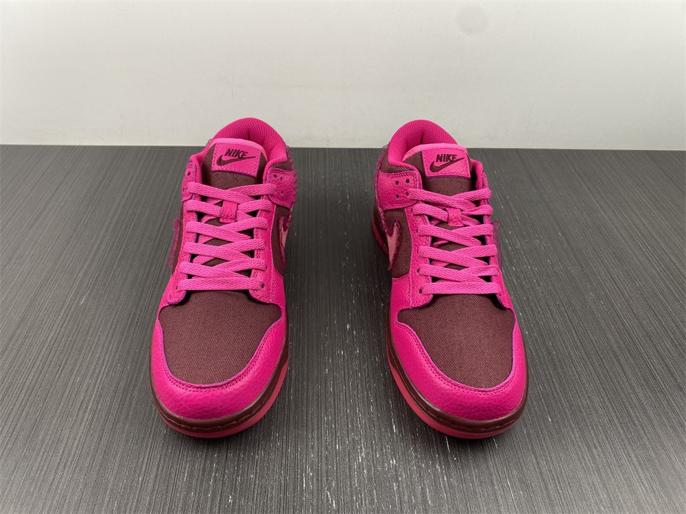 Nike Spruces Up Its Dunk Low Team Red/Pink