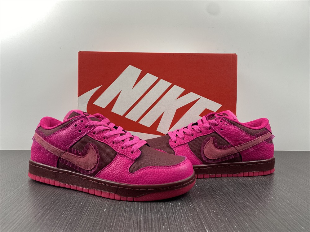Nike Spruces Up Its Dunk Low Team Red/Pink