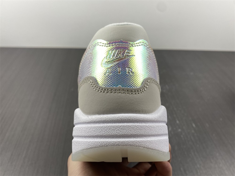 Nike Air Max 1 AMD La Ville Lumière