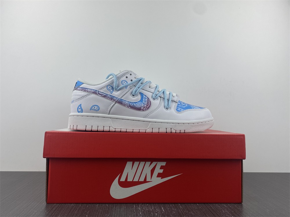 Nike Dunk Low TRIPLE WHITE