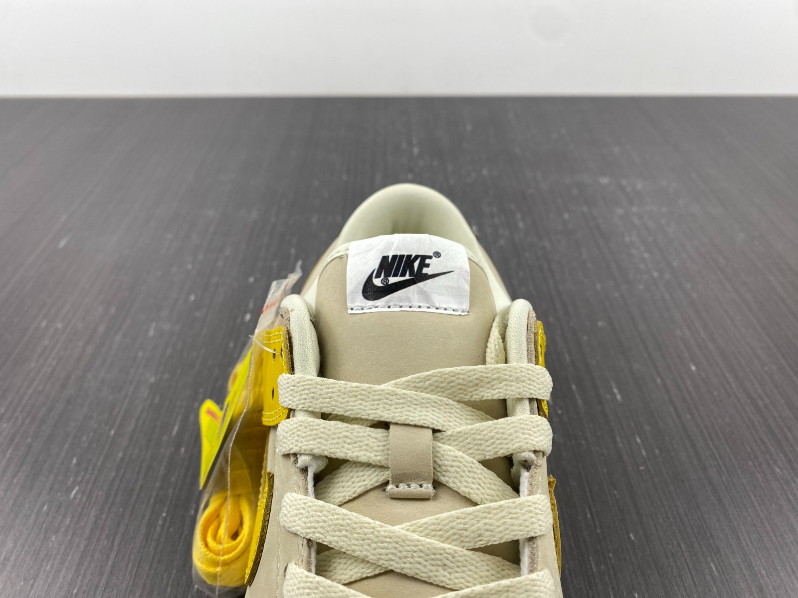 Nike Dunk Low Banana