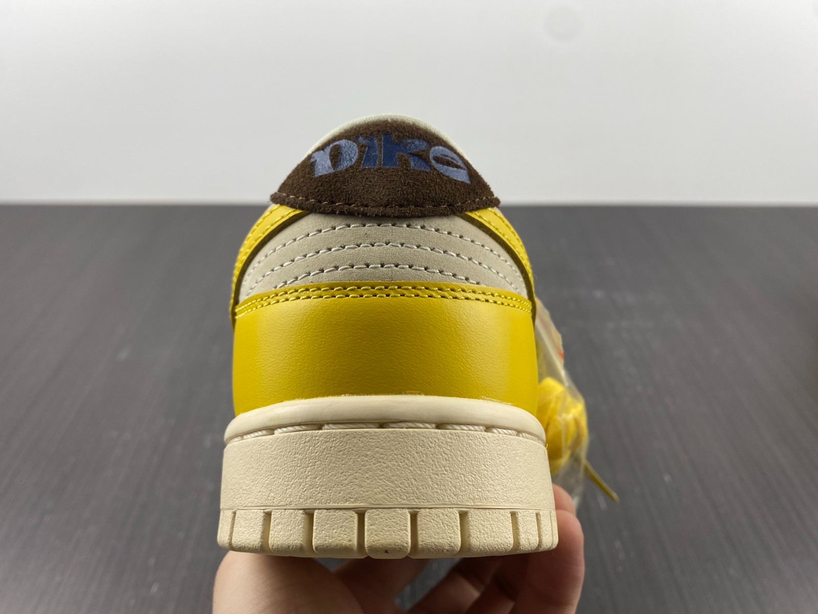 Nike Dunk Low Banana