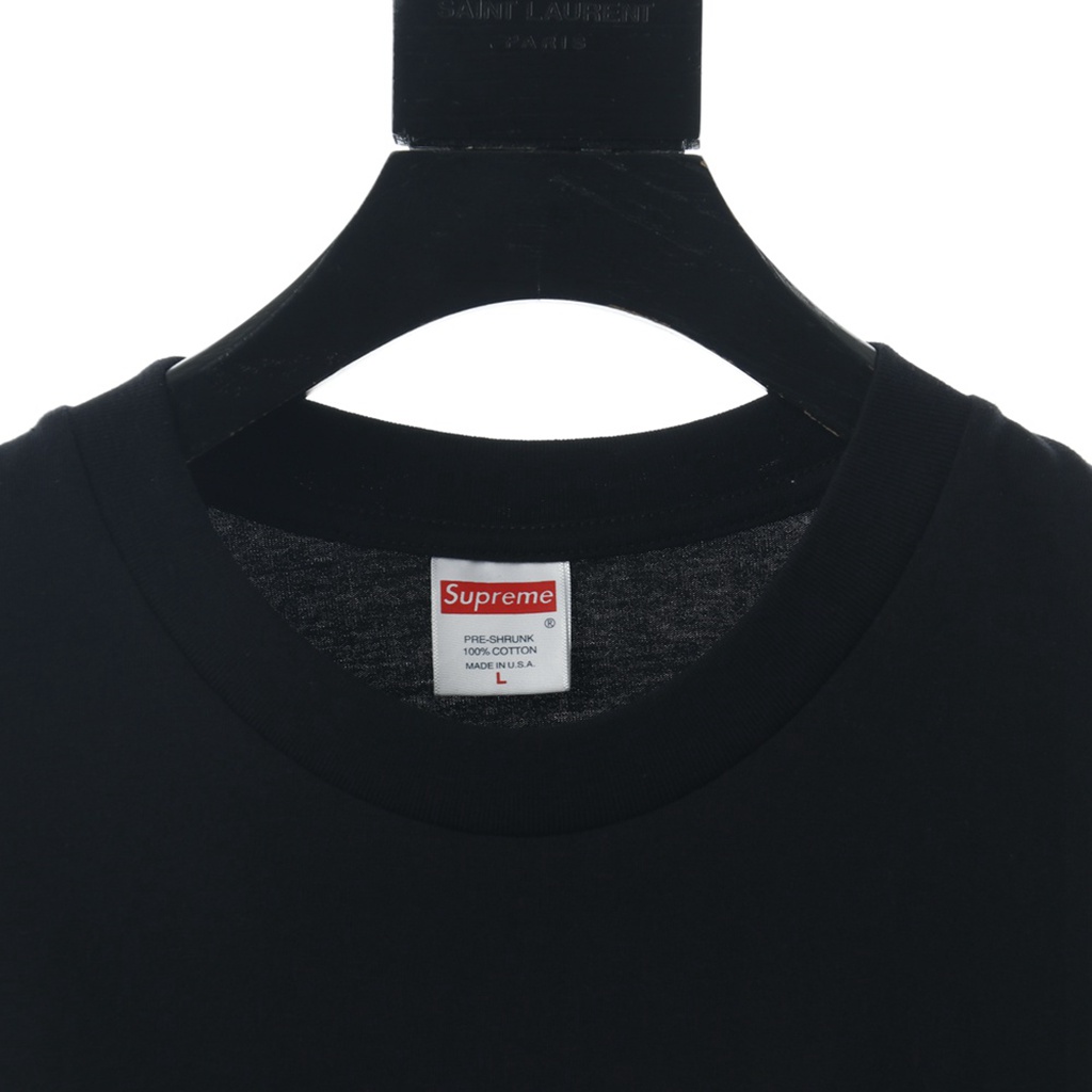 S*p*e 19fw bandana box logo tee?