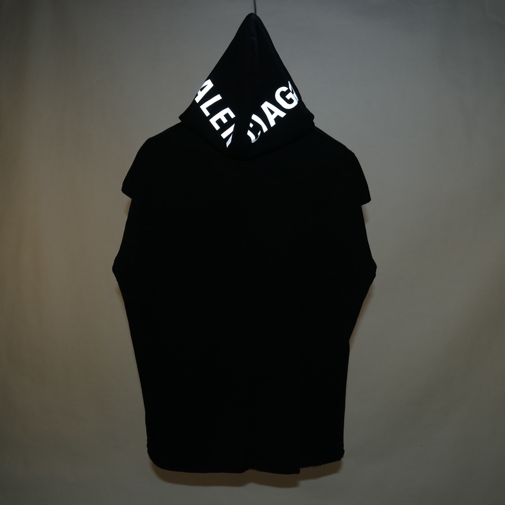 Ba*len*cia*ga blcg 20fw dark night walk suit top