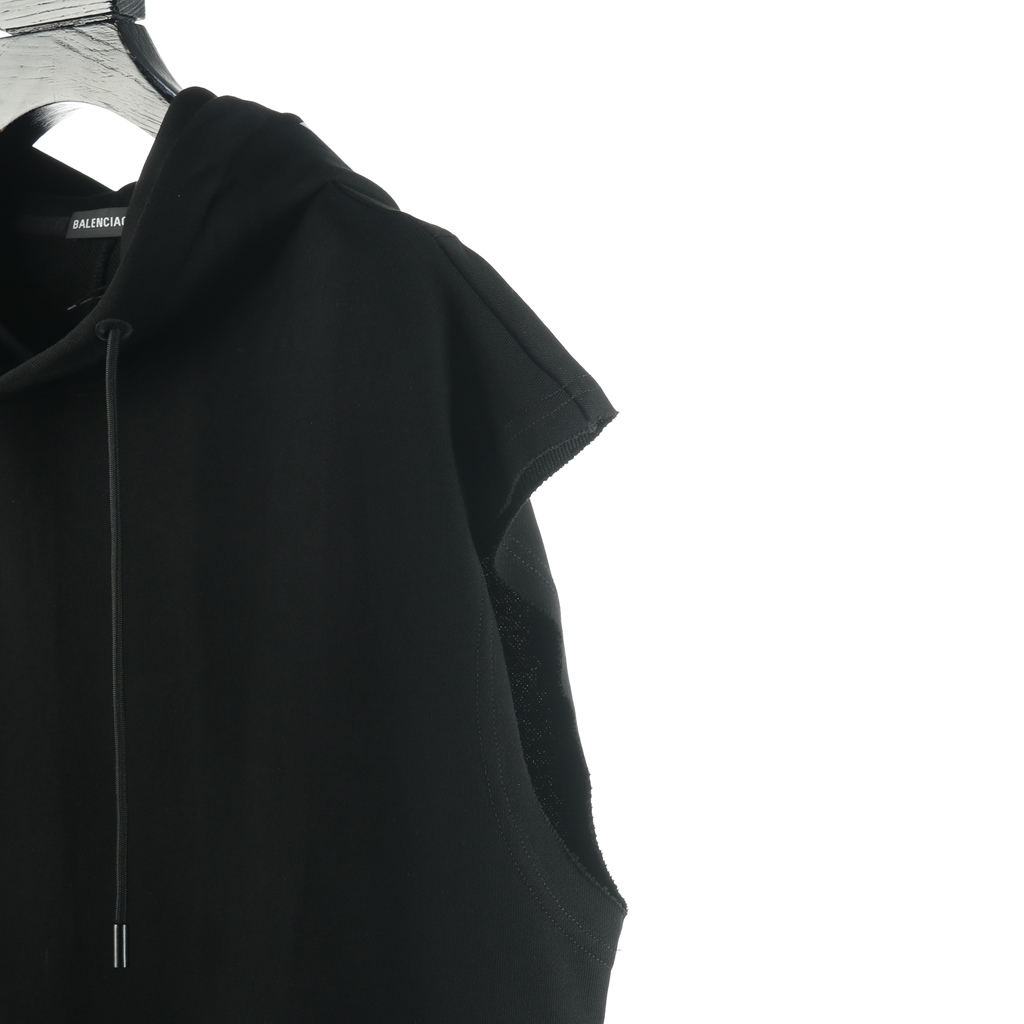 Ba*len*cia*ga blcg 20fw dark night walk suit top