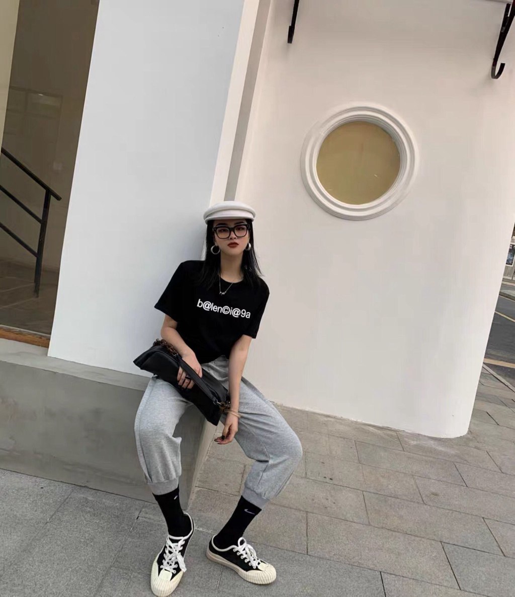 Ba*len*cia*ga blcg 20ss short sleeve t-shirt with letters on chest