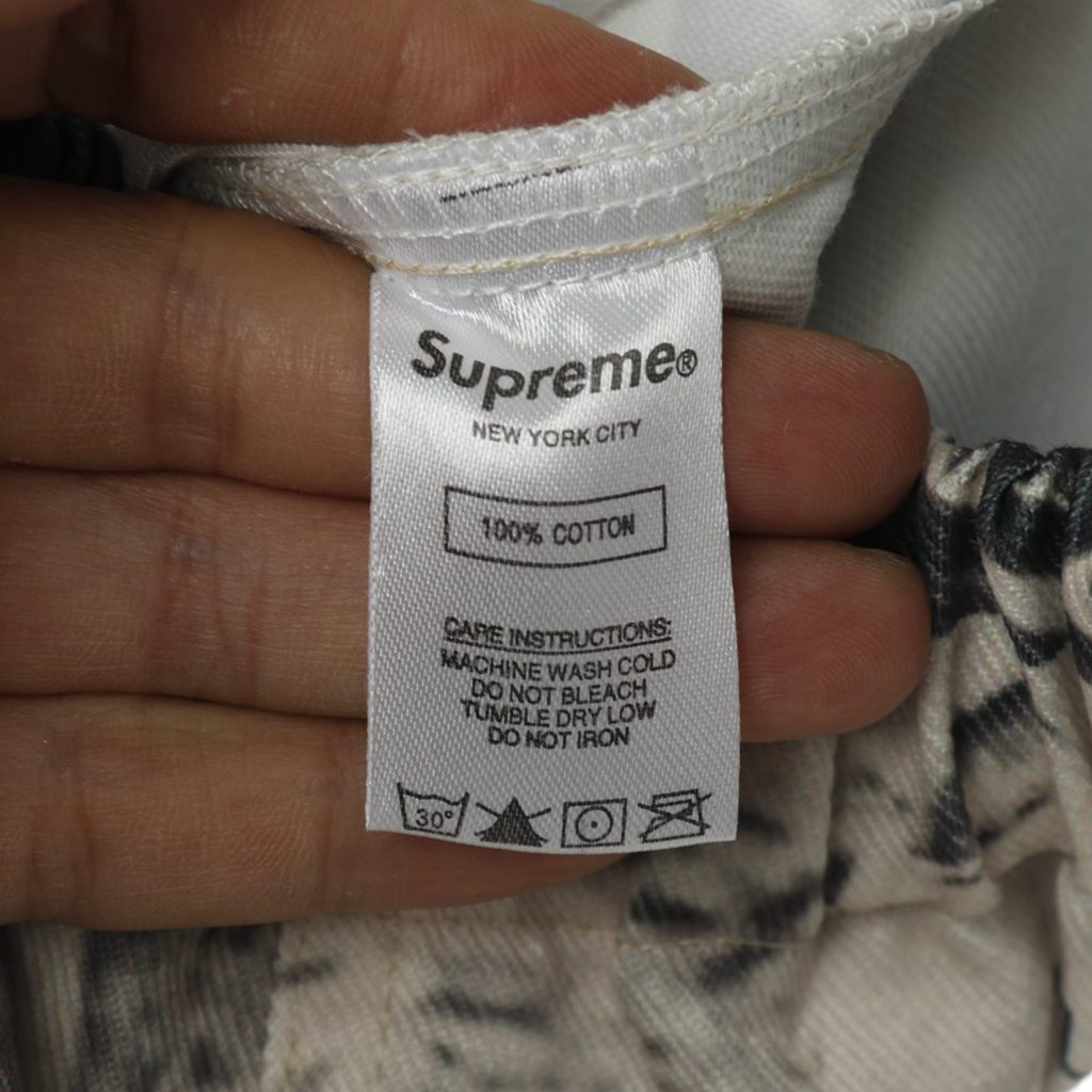 S*p*e is love denim work 19fw?