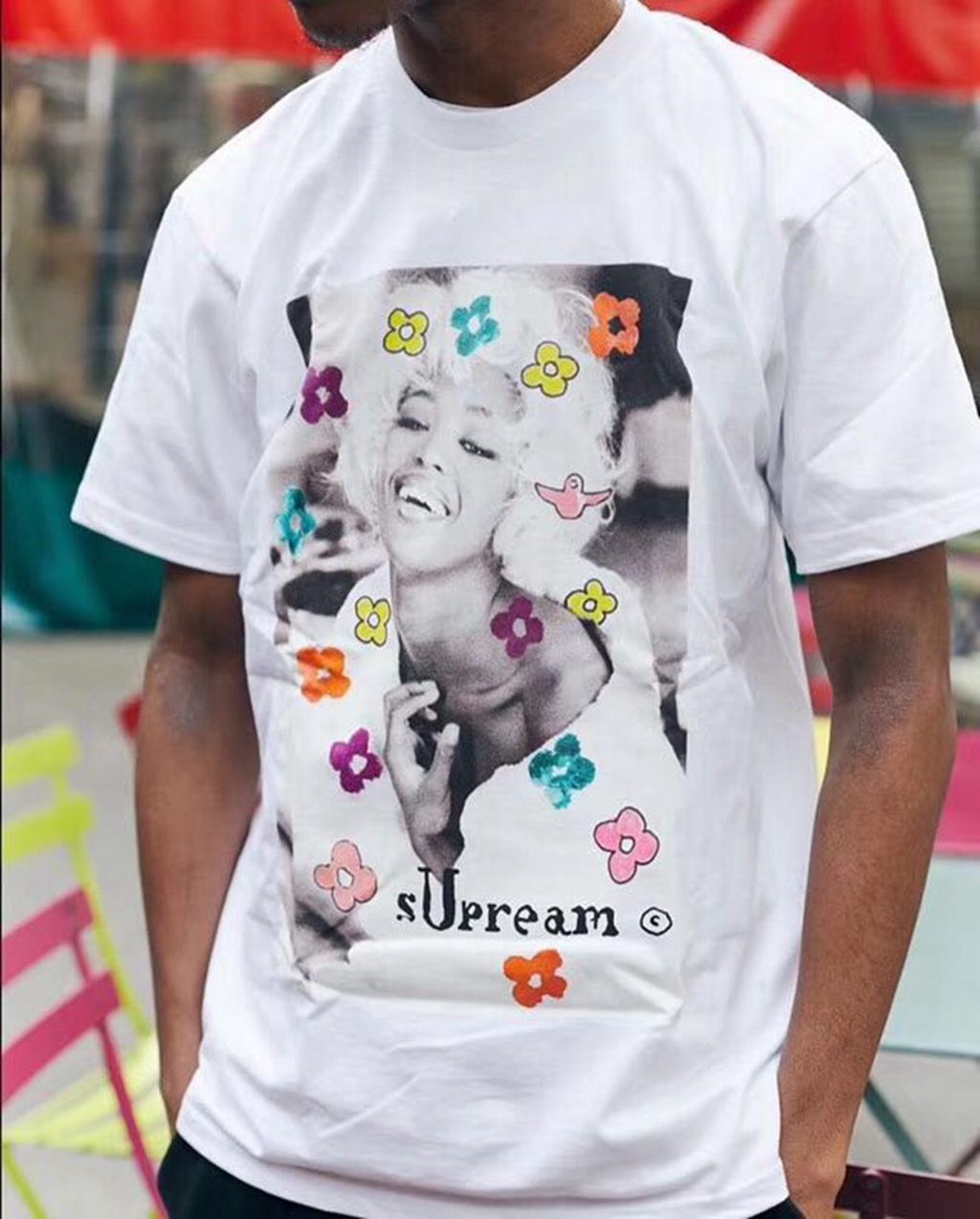 S*p*e 2020ss week0 laugh now tee