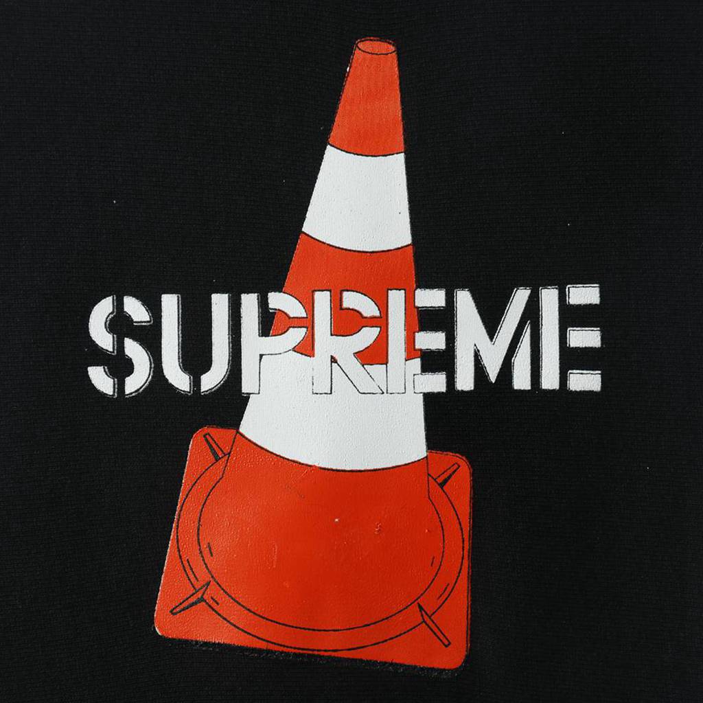 S*p*e 19fw cone hooded sweatshirt