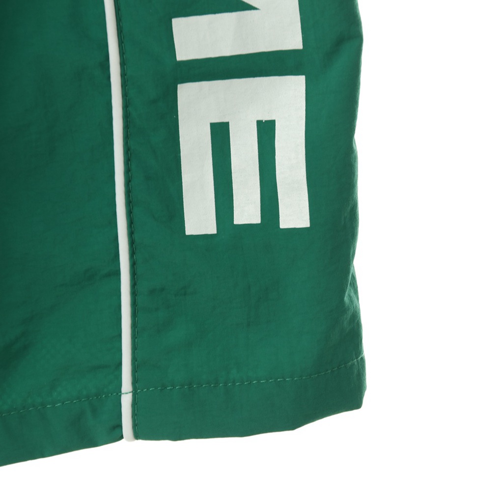 S*p*e 18ss arc logo water short?