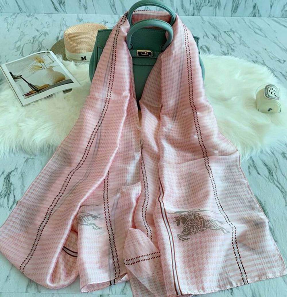 B**rry scarf