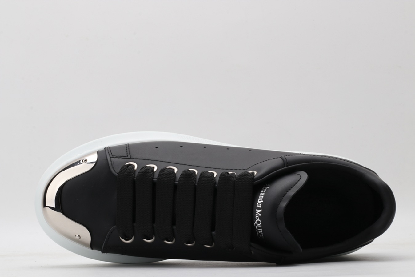 AMQ Leather Black Sneakers