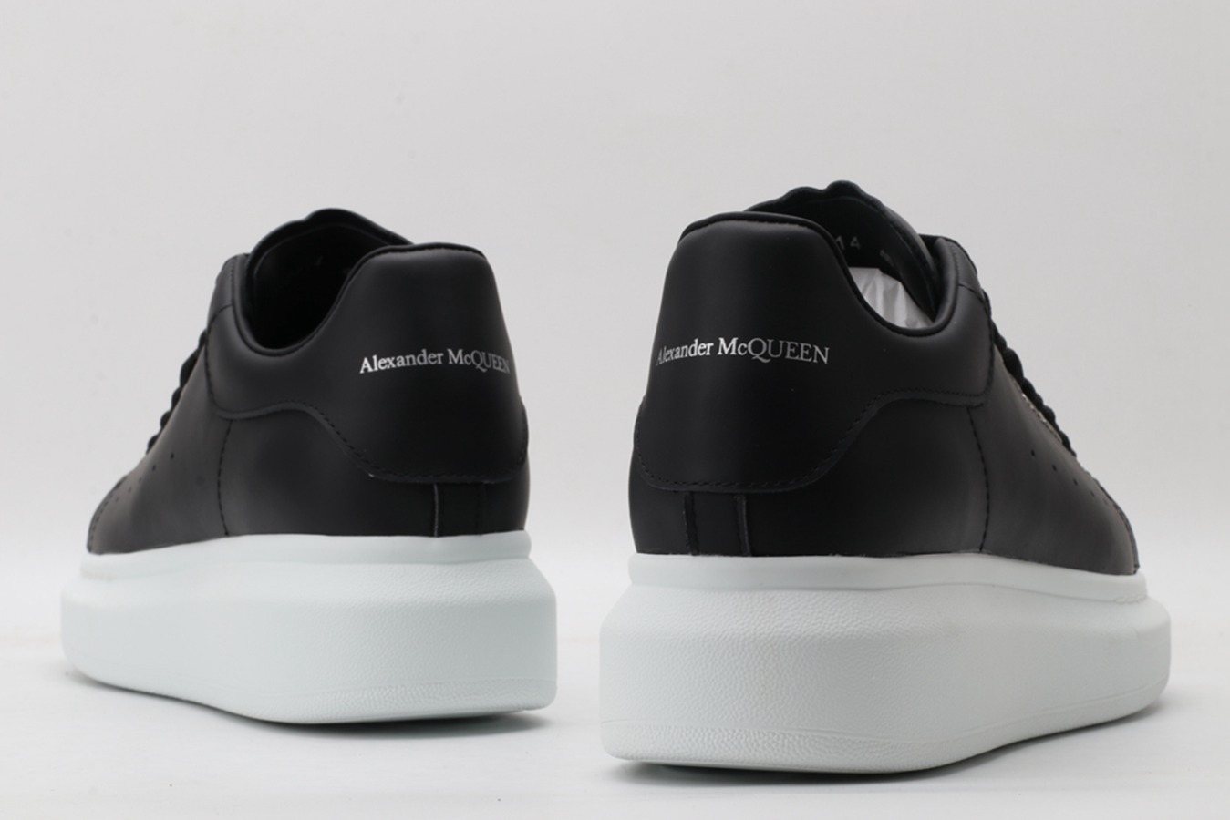 AMQ Leather Black Sneakers