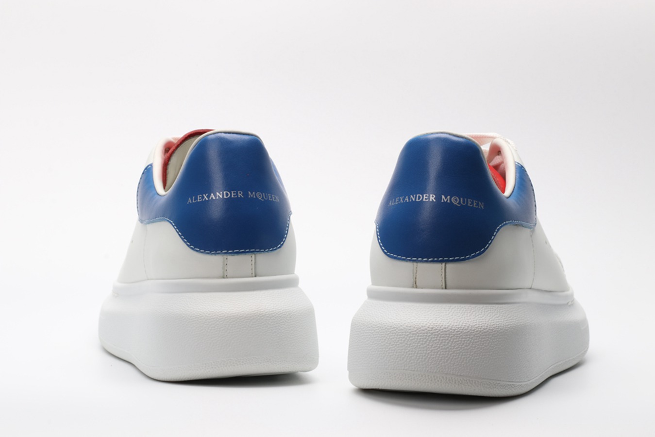 AMQ OVERSIZED SNEAKER Blue