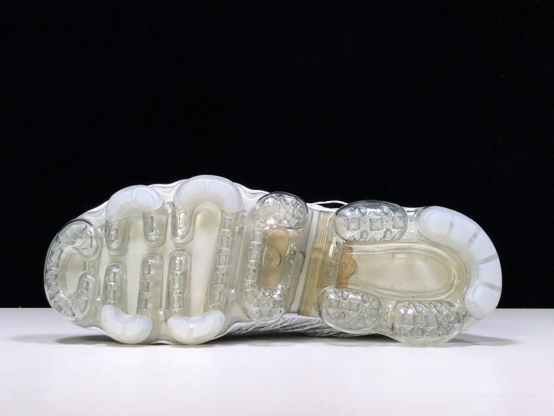 Nike Air VaporMax Run Utility White  AQ8810-100