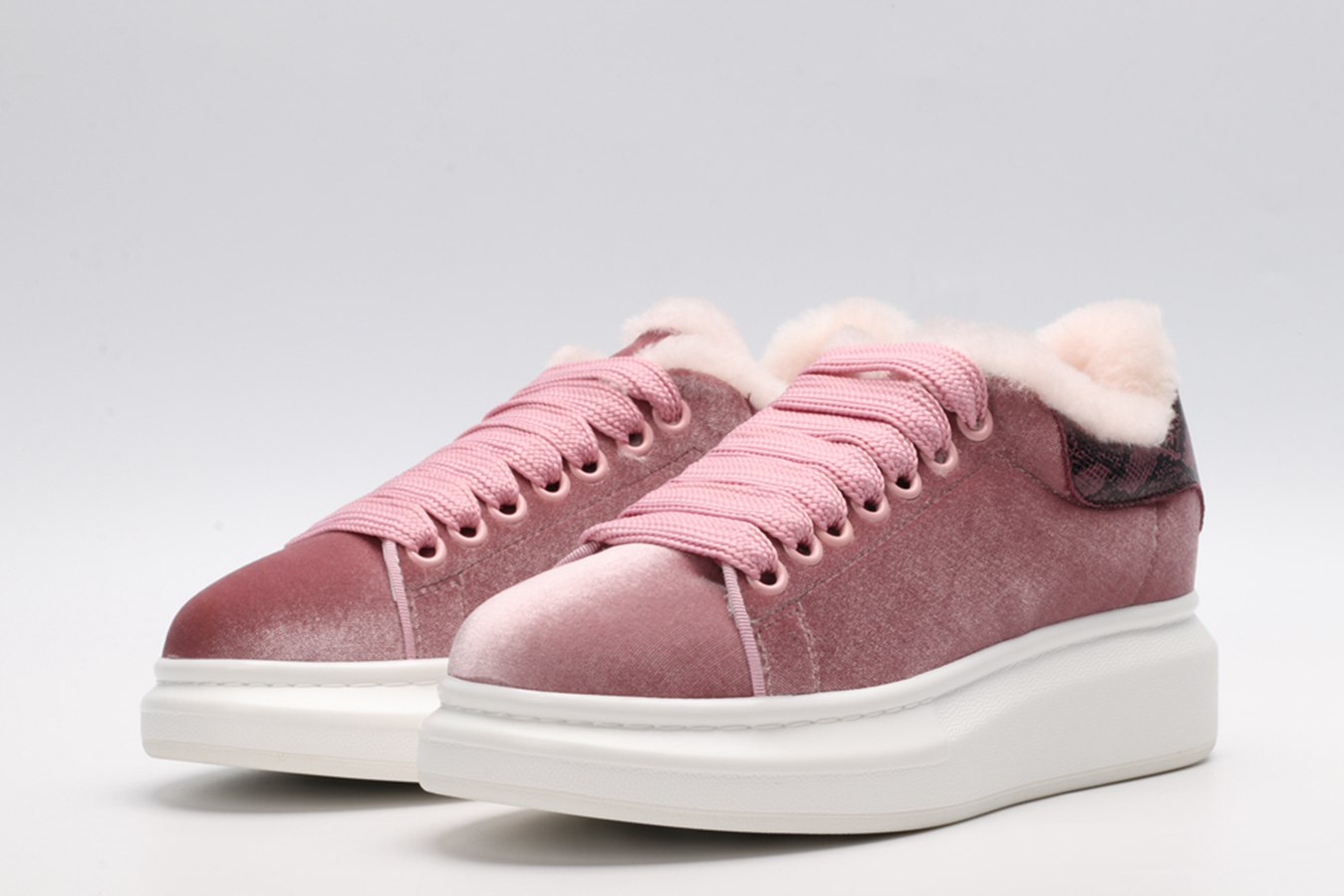 AMQ oversized winter boot