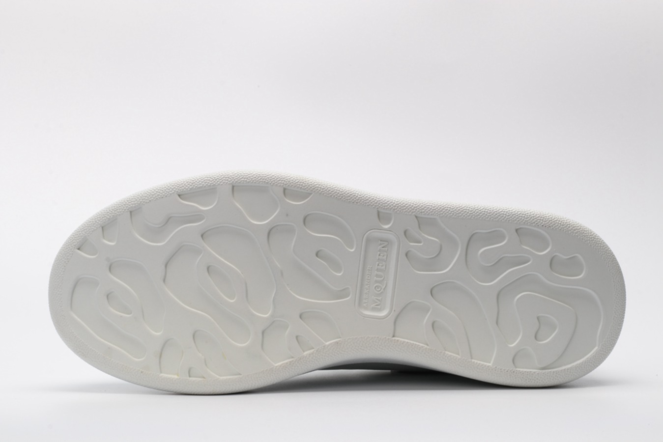 AMQ OVERSIZED SNEAKER