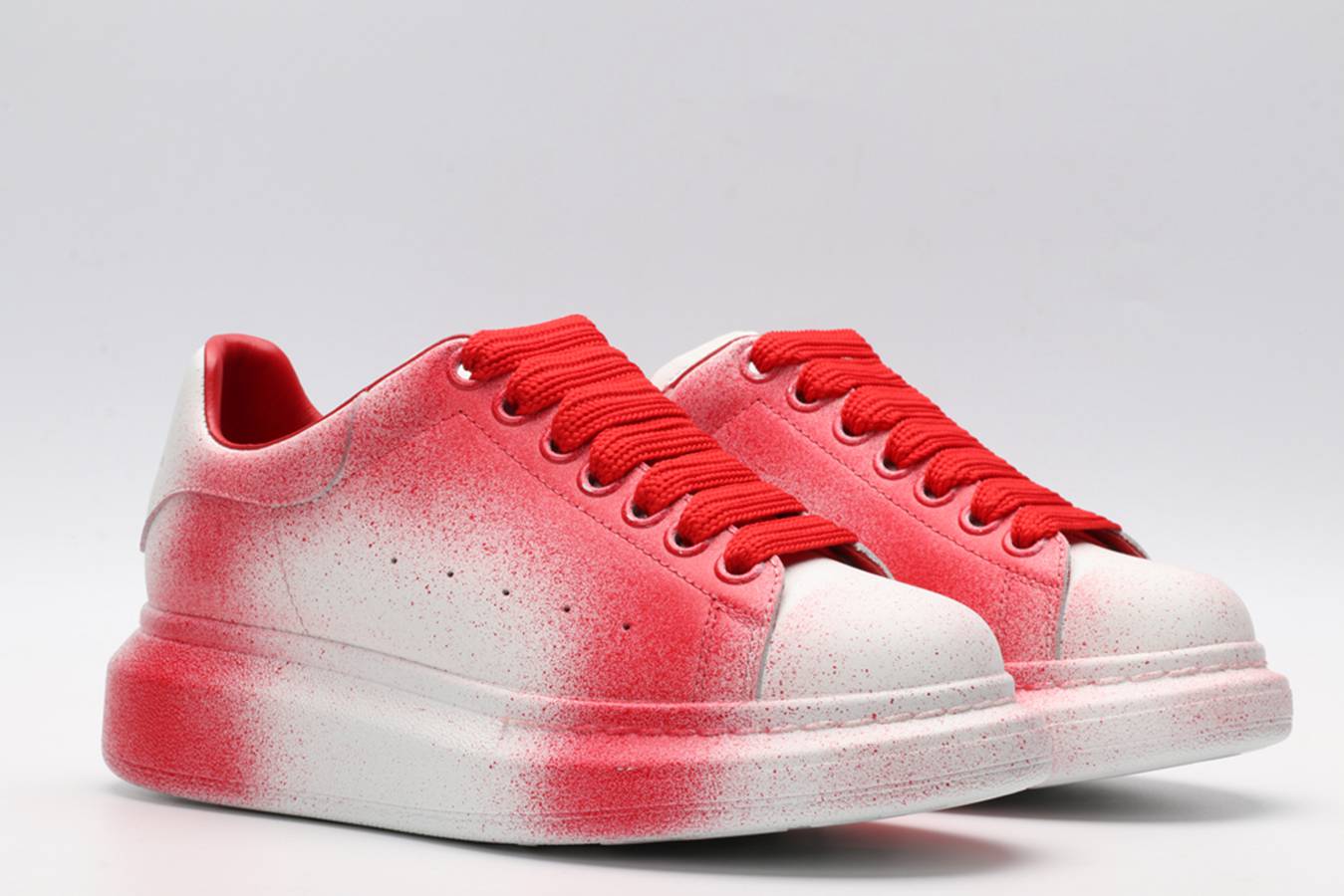 AMQ OVERSIZED SNEAKER