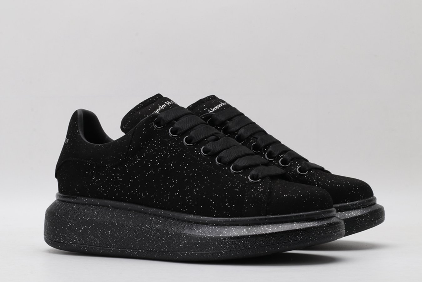 AMQ Black spray glitter sneaker