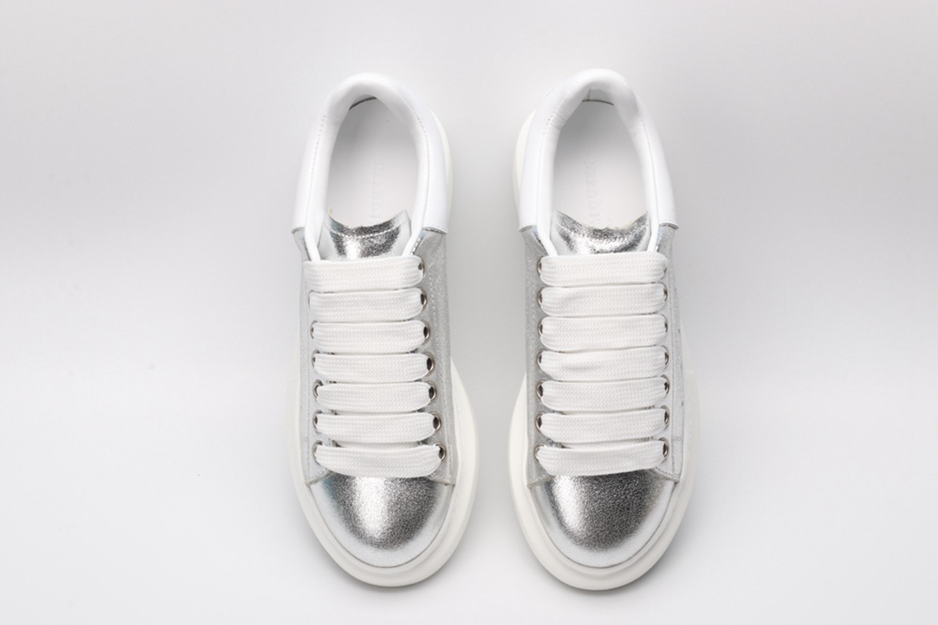 AMQ Sneakers