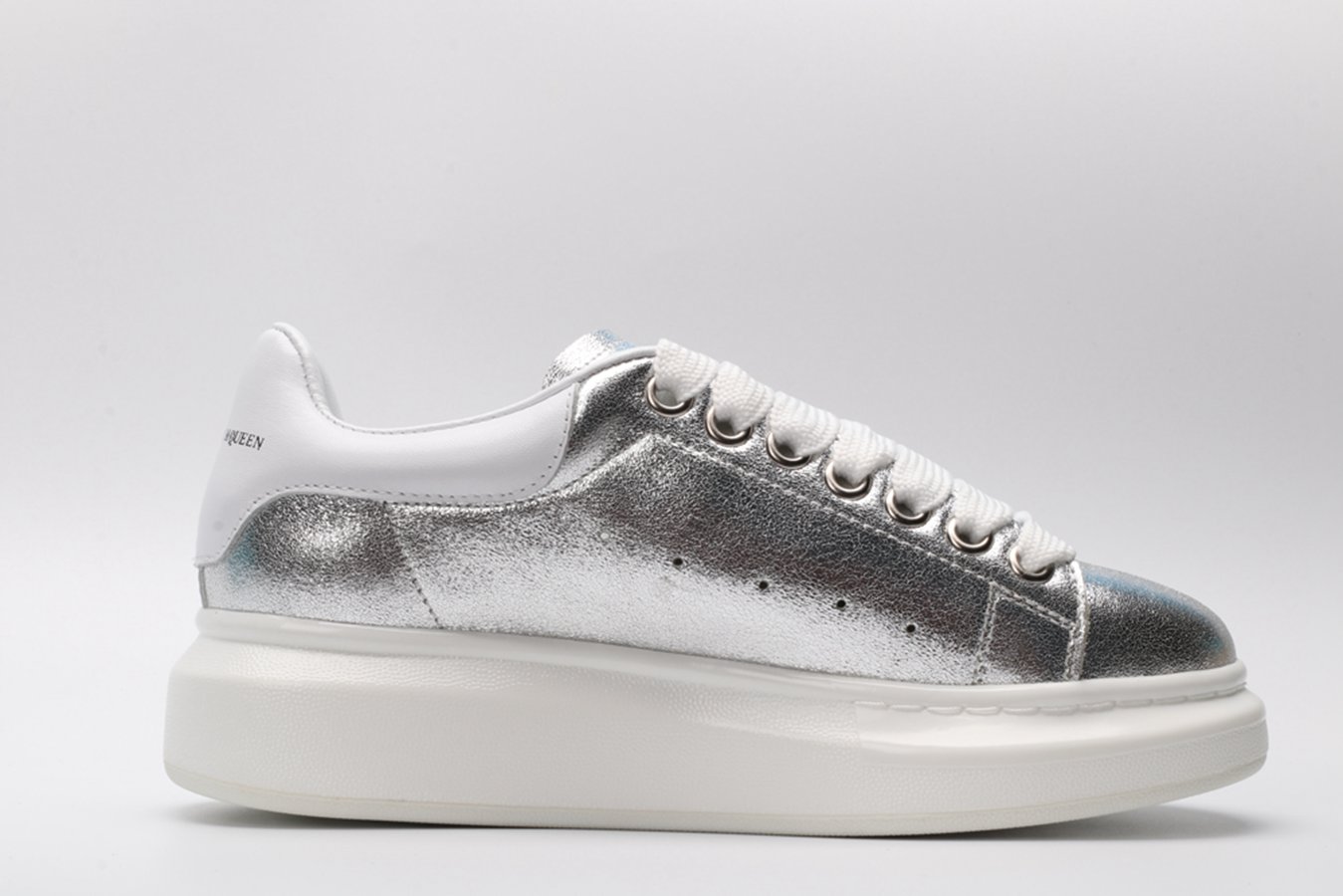 AMQ Sneakers