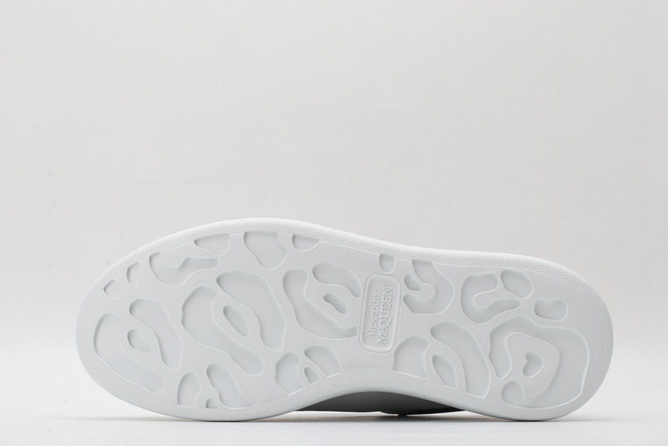 AMQ white&black oversized sneakers