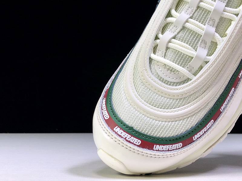 Undefeated x Nike Air Max 97 AJ1986-100