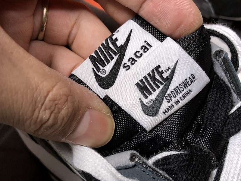 Sacai x Nike LVD Waffle Daybreak BV0073-001