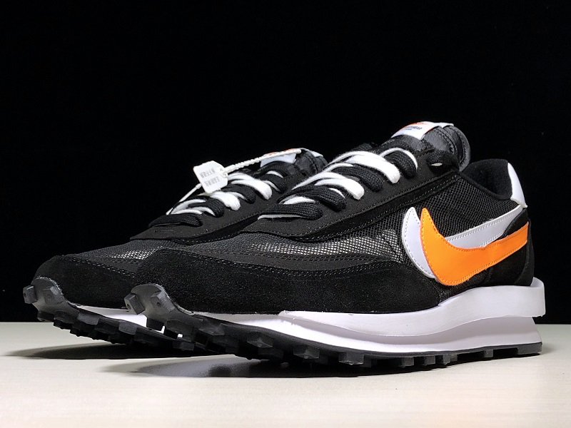 Sacai x Nike LVD Waffle Daybreak BV0073-010